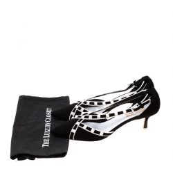 Pre Owned Valentino Monochrome Suede Free Rockstud Cross Strap Pointed Toe Pumps Size 40