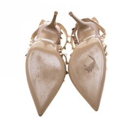 Pre Owned Valentino Beige Patent Leather Rockstud Sandals Size 35