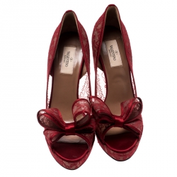 Pre Owned Valentino Red Floral Couture Bow Lace Peep Toe Platform Pumps Size 40