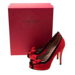 Pre Owned Valentino Red Satin Bow Peep Toe Platform Pumps Size 38