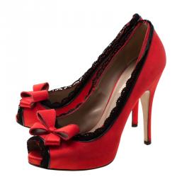 Pre Owned Valentino Red Satin Bow Peep Toe Platform Pumps Size 38