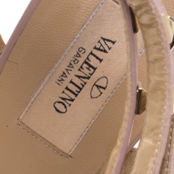 Pre Owned Valentino Black And Beige Leather Rockstud Sandals Size 35