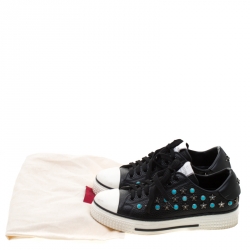 Pre Owned Valentino Black Leather Star Studded Low Top Sneakers 35
