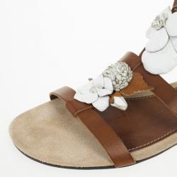 مملوكة مسبقًا Valentino Brown Leather Flower And Leaf Sandals Size 39.5
