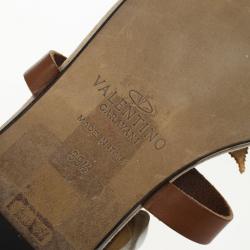 مملوكة مسبقًا Valentino Brown Leather Flower And Leaf Sandals Size 39.5