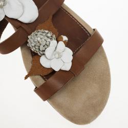مملوكة مسبقًا Valentino Brown Leather Flower And Leaf Sandals Size 39.5