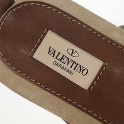 مملوكة مسبقًا Valentino Brown Leather Flower And Leaf Sandals Size 39.5