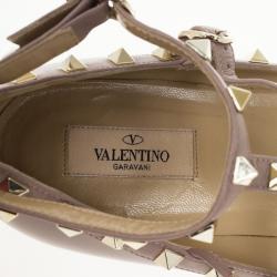 مملوكة مسبقًا Valentino Nude Patent Rockstud Ballet Flats Size 41