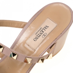 Pre Owned Valentino Beige Leather Rockstud Block Heel Slides Size 39.5