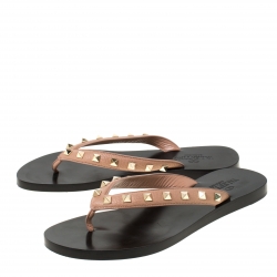 Pre Owned Valentino Beige/Black Leather Rockstud Flip Flops Size 38