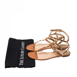 Pre Owned Valentino Brown Leather Rockstud Thong Gladiator Sandals Size 39