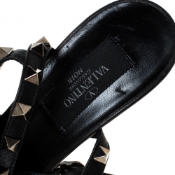 Pre Owned Valentino Black Leather Rockstud Sandals Size 37.5