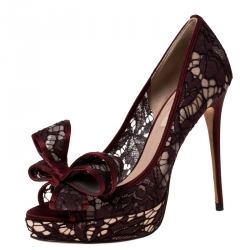 Pre Owned Valentino Red Floral Couture Bow Lace Peep Toe Platform Pumps Size 37