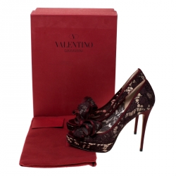 Pre Owned Valentino Red Floral Couture Bow Lace Peep Toe Platform Pumps Size 37