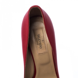 Pre Owned Valentino Red Leather Rose Accented Peep Toe Pumps Size 36