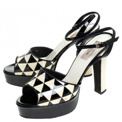 Pre Owned Valentino Black And White Patent Leather Peep Toe Platform Pumps Size 38