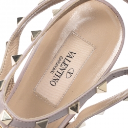 Pre Owned Valentino Green/Beige Leather Rockstud Ankle Strap Cage Sandals Size 41