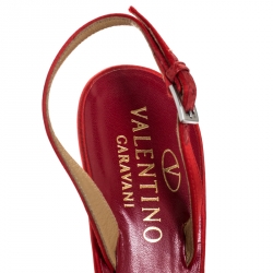 Pre Owned Valentino Red Satin Crystal Embellished Sling Back Open Toe Sandals Size 40