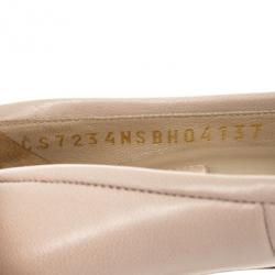 مملوكة مسبقًا Valentino Nude Leather Platform Pumps Size 37
