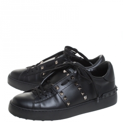 Pre Owned Valentino Black Leather Rockstud Untitled 11. Low Top Sneakers Size 38