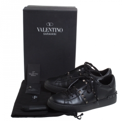 Pre Owned Valentino Black Leather Rockstud Untitled 11. Low Top Sneakers Size 38