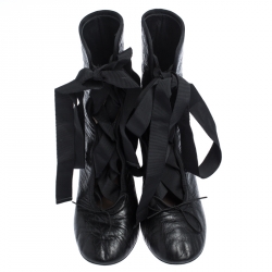 Pre Owned Valentino Black Crumpled Leather Lace Up Boots Size 37.5