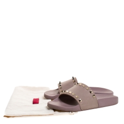 Pre Owned Valentino Lilac Rubber Rockstud Slide Sandals Size 37