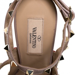 Pre Owned Valentino Red Leather Rockstud Pointed Toe Sandals Size 38.5