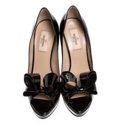 Pre Owned Valentino Black Patent Leather Bow Peep Toe Platform Pumps Size 39