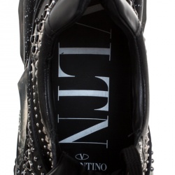 Pre Owned Valentino Black Leather Studded Low Top Sneakers Size 41