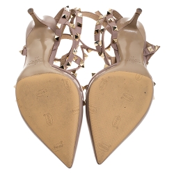 Pre Owned Valentino Beige Patent Leather And Leather Rockstud Ankle Strap Pointed Toe Sandals Size 39