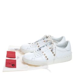 Pre Owned Valentino White Leather Rockstud Untitled Low Top Sneakers Size 39