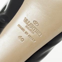 مملوكة مسبقًا Valentino Black Patent 'Stylish' Bow Trim Slingback Platform Sandals Size 40