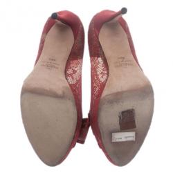 Pre Owned Valentino Red Couture Bow Lace Platform Pumps Size 38.5
