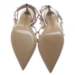 مملوكة مسبقًا Valentino Ivory Leather Rockstud Sandals Size 37
