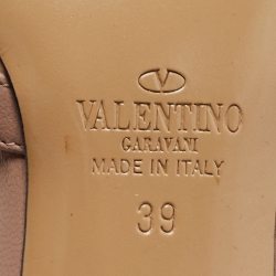 Pre Owned Valentino Cream Patent Leather Rockstud Ankle Strap Pumps Size 39