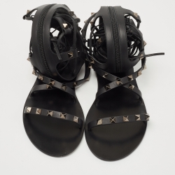 Pre Owned Valentino Black Leather Rockstud Gladiator Flat Sandals Size 38.5