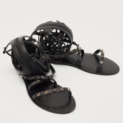 Pre Owned Valentino Black Leather Rockstud Gladiator Flat Sandals Size 38.5