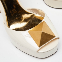 Pre Owned Valentino Cream Patent Leather Block Heel Sandals Size 37.5