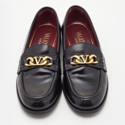 Pre Owned Valentino Black Leather Escape V logo Loafers Size 38