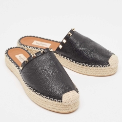 Pre Owned Valentino Black Leather Rockstud Espadrille Mules Size 39