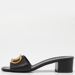 مملوكة مسبقًا Valentino Black Leather Escape VLogo Slide Sandals Size 39
