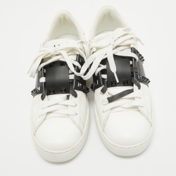 Pre Owned Valentino White/Black Leather Rockstud Untitled Sneakers Size 37
