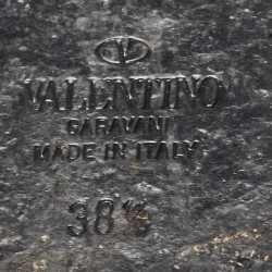 Pre Owned Valentino Cream Leather Roman Stud Ankle Strap Sandals Size 38.5