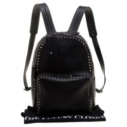 Pre Owned Valentino Black Leather Rockstud Backpack
