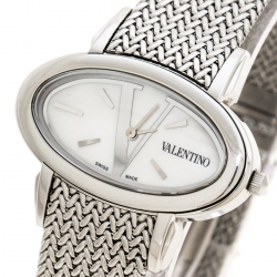 Pre Owned Valentino Mother of Pearl Stainless Steel V50SBQ9991S099 Oval Women's Wristwatch 40 mm