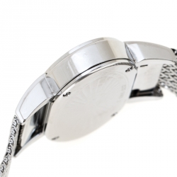 Pre Owned Valentino Mother of Pearl Stainless Steel V50SBQ9991S099 Oval Women's Wristwatch 40 mm