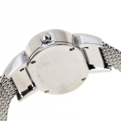 Pre Owned Valentino Mother of Pearl Stainless Steel V50SBQ9991S099 Oval Women's Wristwatch 40 mm
