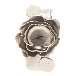 Pre Owned Valentino Silver Stainless Steel Flower Women's Wristwatch 46MM