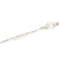 Pre Owned Van Cleef & Arpels Vintage Alhambra Chalcedony 18k White Gold Pendant Necklace